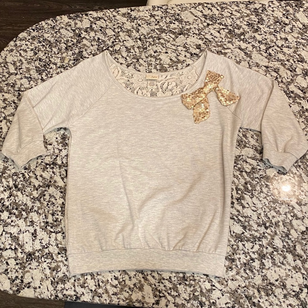Daytrip Sweatshirt - Medium